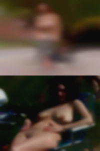 Ebony ghetto nude older women looking for men girls.